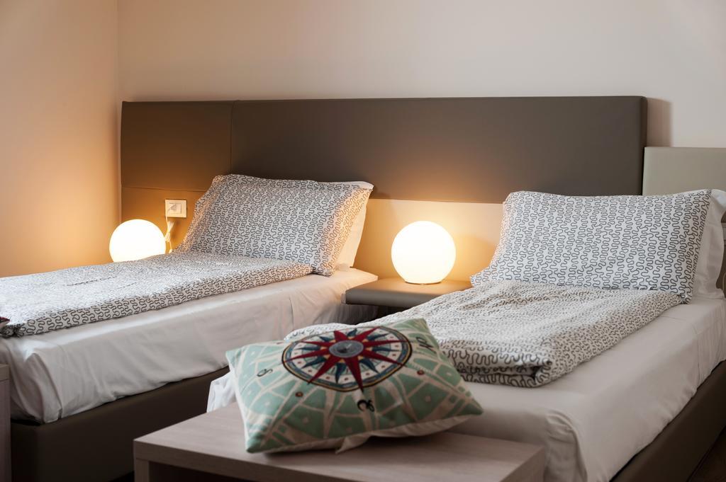 B&B Raffaello A Mare Montesilvano Phòng bức ảnh